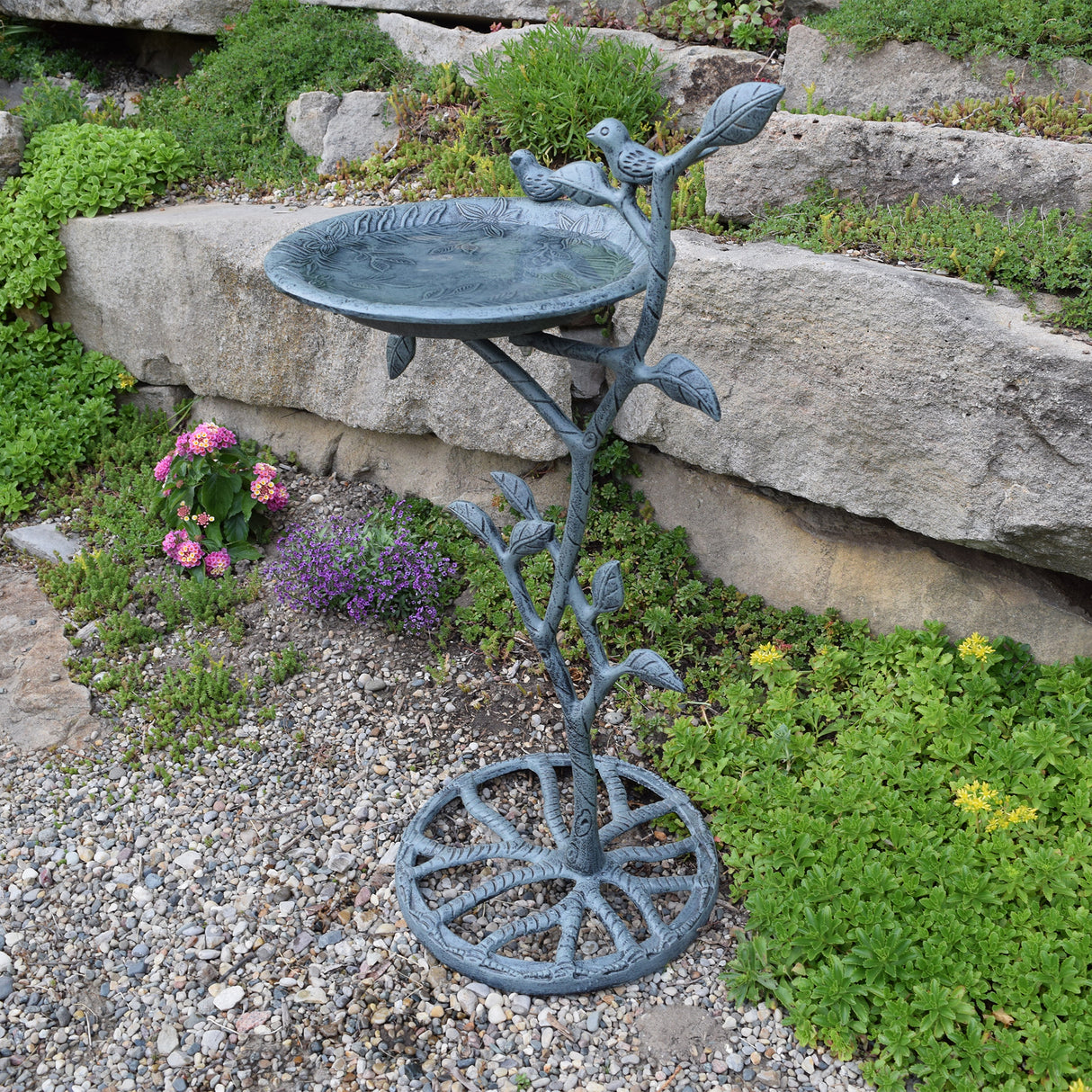 Cast Aluminum 33-in Metal Bird Bath with Branch and Two Birds