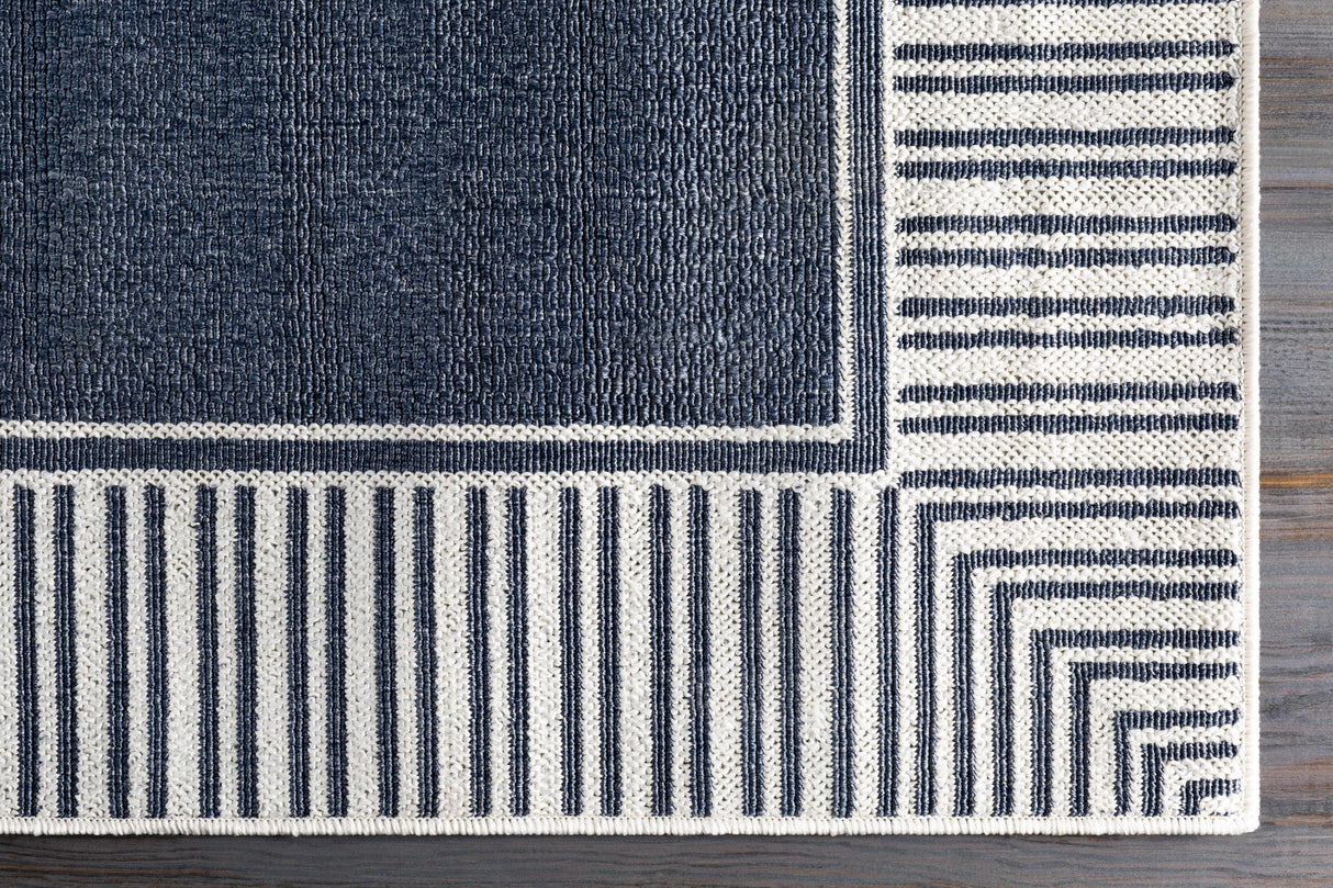 Hettick Indoor & Outdoor Rug - Clearance