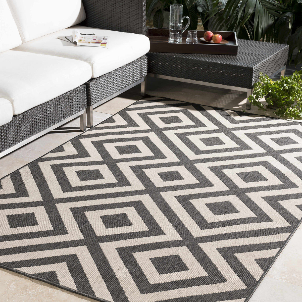 Spilsby Black Trellis Outdoor Rug