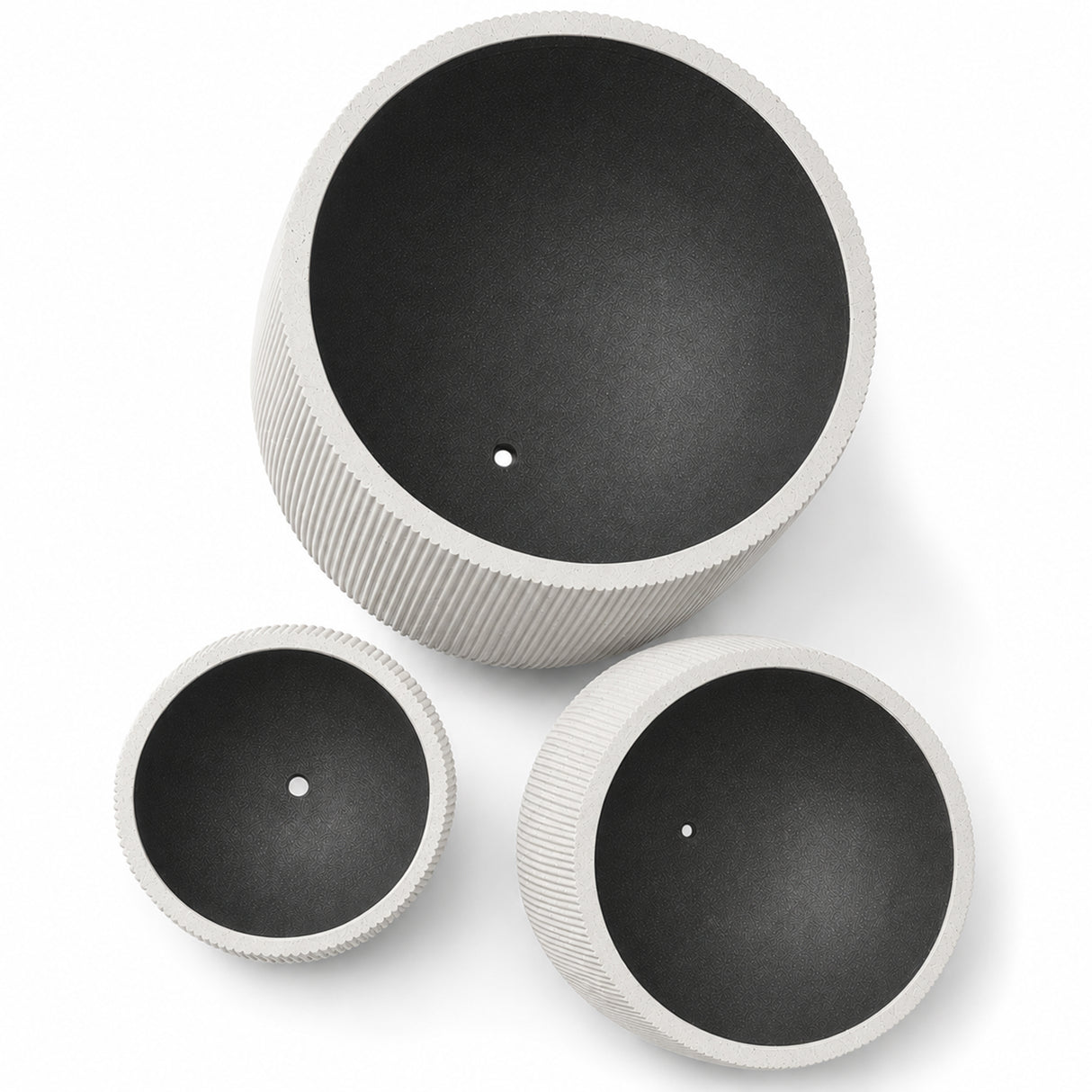 Set of 3 Fluted Round Polystone Indoor/Outdoor Planters, White